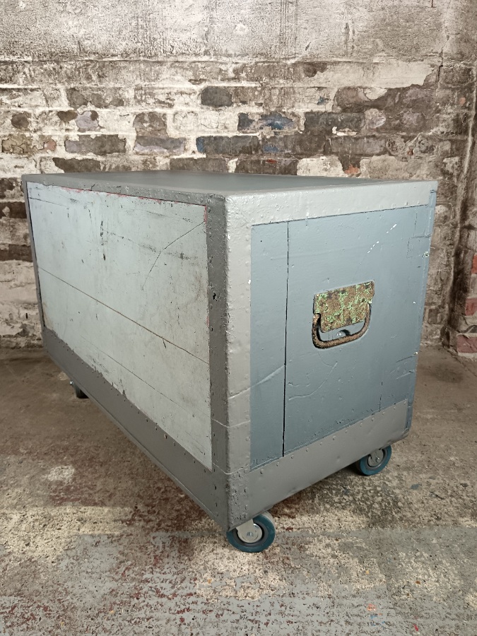 Campaign Military Chest Transporting Packing Case - 19th-Century (1 of 2) (7).jpg